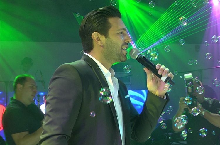 המגרש של החיים: אופיר קריאף התחתן 4