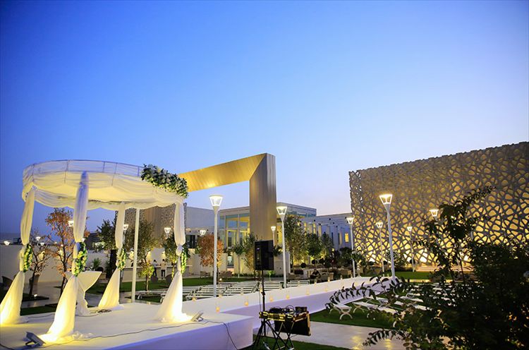 מתרגלת חתונה: האם שי מיקה בדרך לחופה? 8