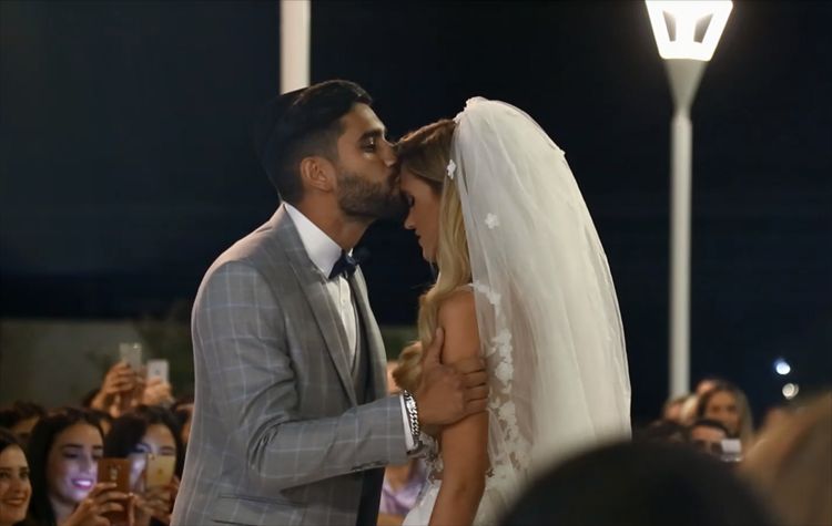 מתרגלת חתונה: האם שי מיקה בדרך לחופה? 4