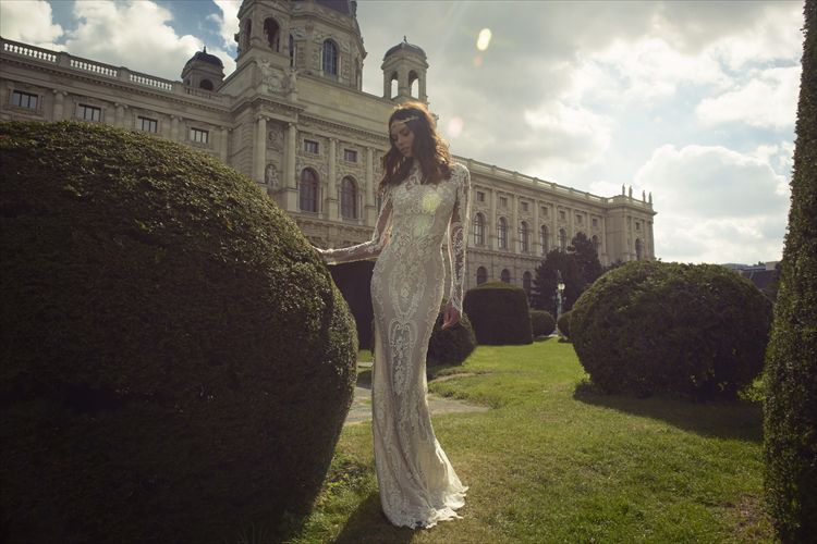 שמלות שאינן חשופות אך מלאות בסטייל 3