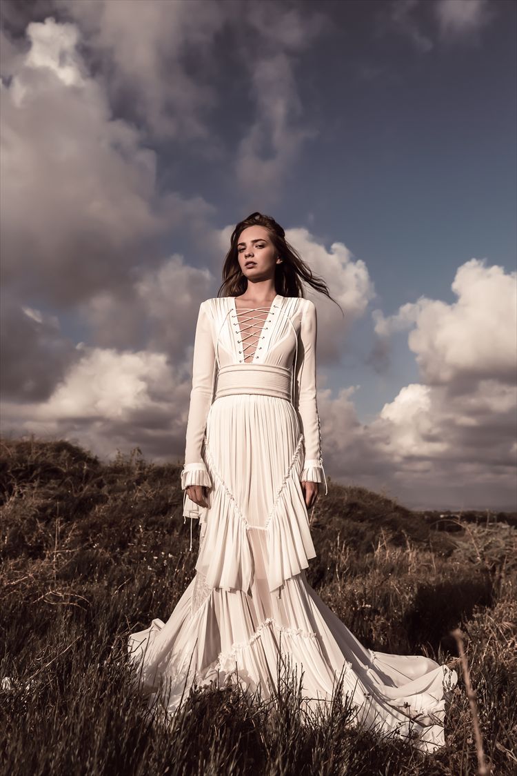 אריאל טולדנו 2016: שמלות כלה אקלקטיות 5