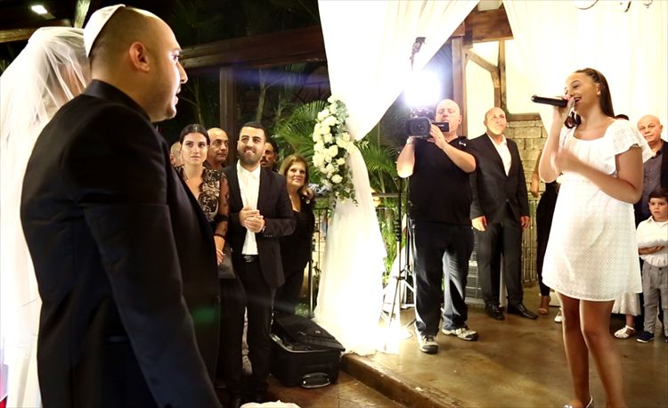 כל הבמה שלה: עדן בן זקן מרימה חתונה 2