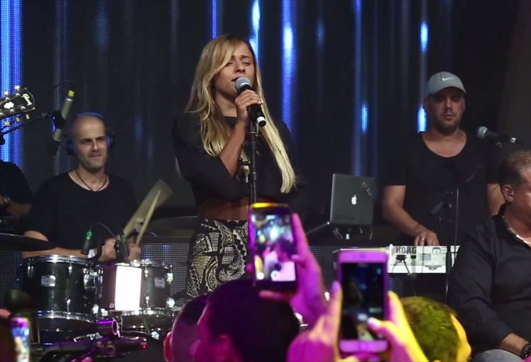 כל הבמה שלה: עדן בן זקן מרימה חתונה 10