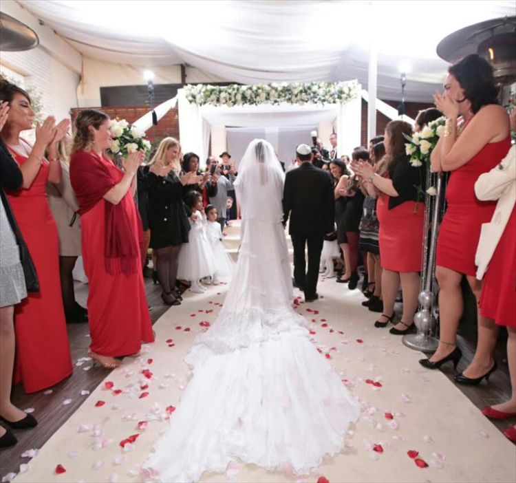 כלה ביום: אוריאן חיו 19