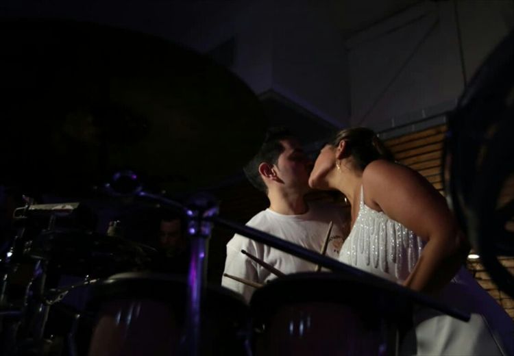 כלה ביום: אוריאן חיו 24