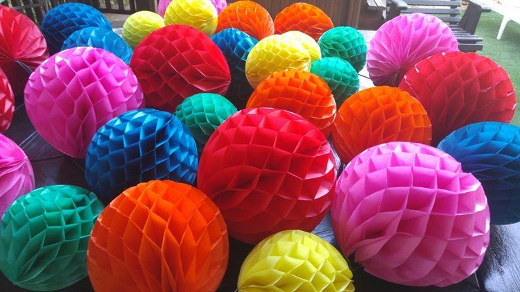 נחשו: לכבוד מה הרימו אירוע כזה צבעוני ומפנק? 10