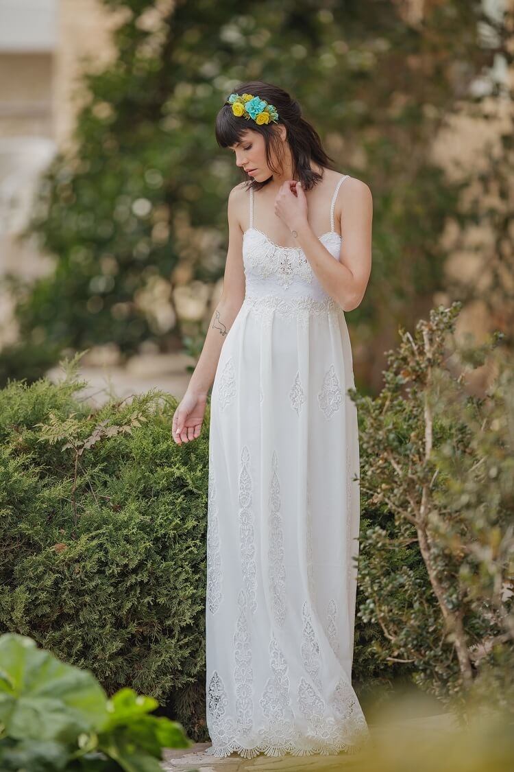 נעה ואיילת 2016: שמלות כלה חופשיות 7