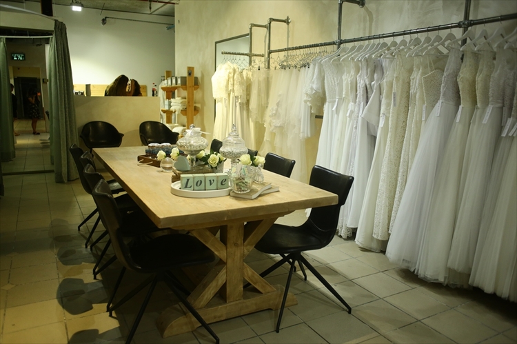 סטודיו עטליה מציגים: שמלות קלאסיות במחירים שפויים 6