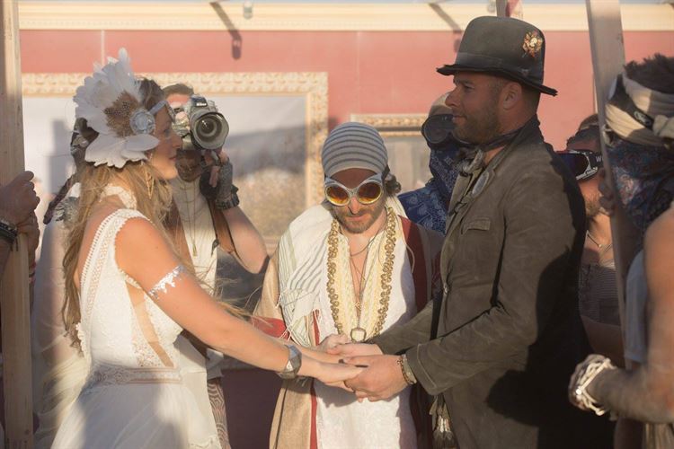 בליבי בוערת אש: הזוג שהתחתן בברנינג מן 4