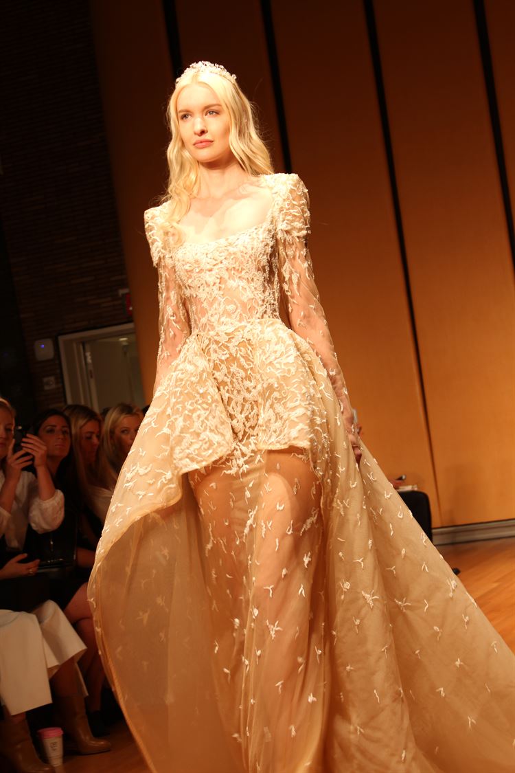 ענבל דרור נוגעת בכוכבים בשבוע האופנה בניו יורק 7