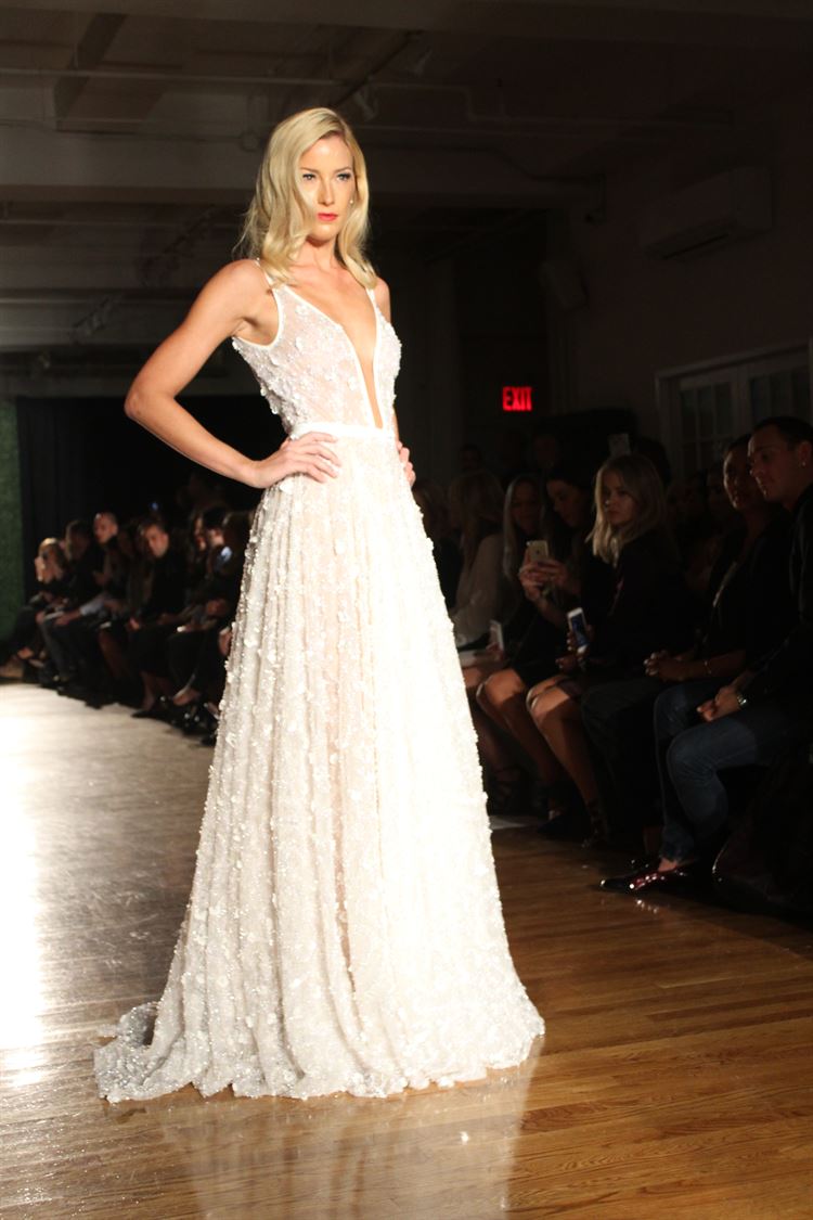 טעימה מהתפוח הגדול: תצוגת האופנה של דני מזרחי 3