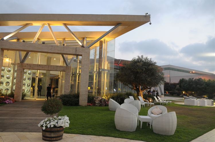 לקחת נשימה עמוקה ולהנות מכל העולמות , תל- יה, תל יצחק (צילום: יחצ)