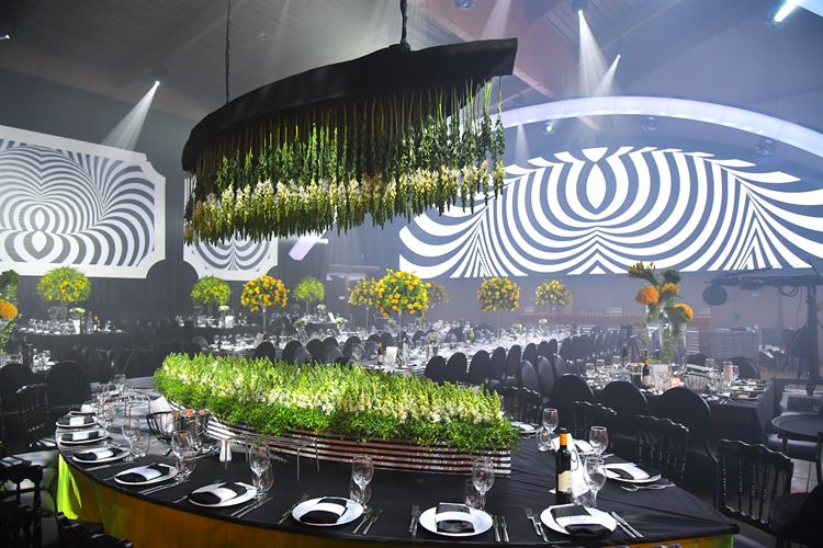 בית מלון או חתונה? עיצוב מרשים לחתונה מפוארת 2