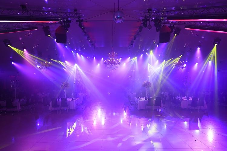 הזרקור: מתחם האירועים לילות קסומים 14