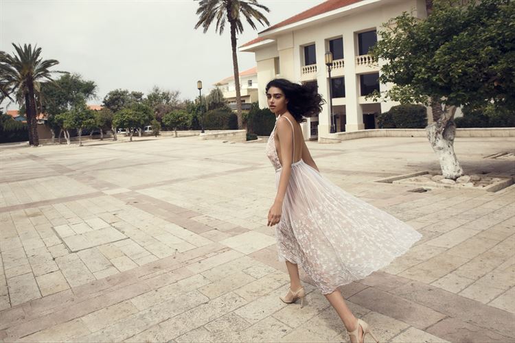 מבצעי סוף שנה: שמלות כלה במחירים נוחים 9