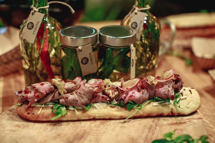 מאכלים טריים יוצרים בלתי נשכחת, אלכסנדר (צילום: יחצ)