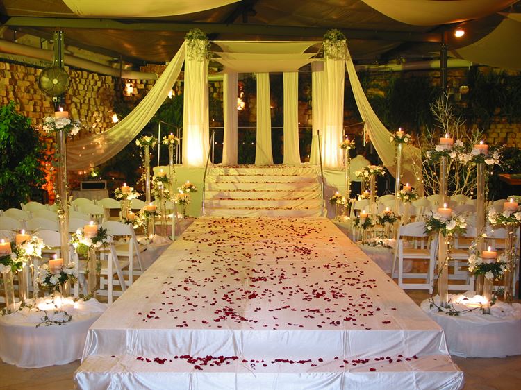 החלום הרטוב: חתונה על המים 13