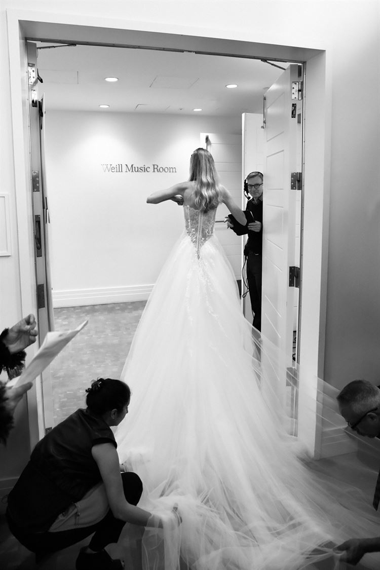 נוצץ, אופנתי והוליוודי: הקולקציה של ענבל דרור 19