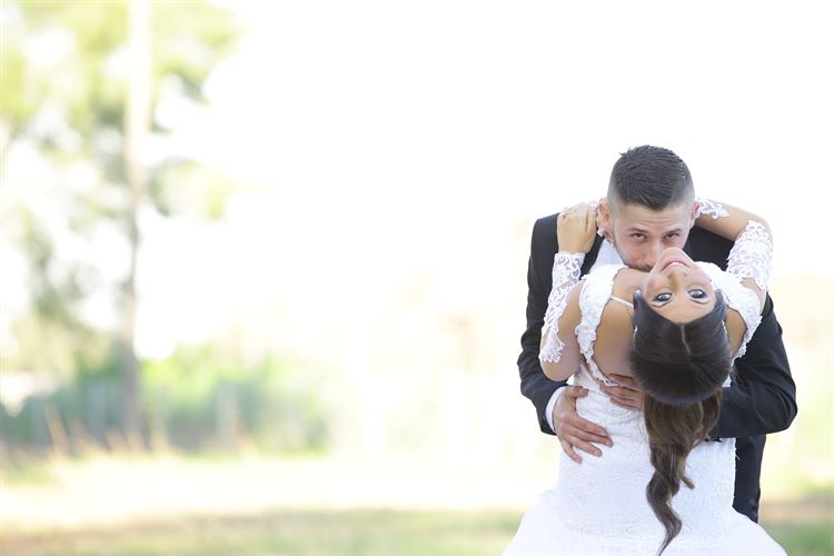 היכרות בפייסבוק: הסיפור שמאחורי ההודעות 2