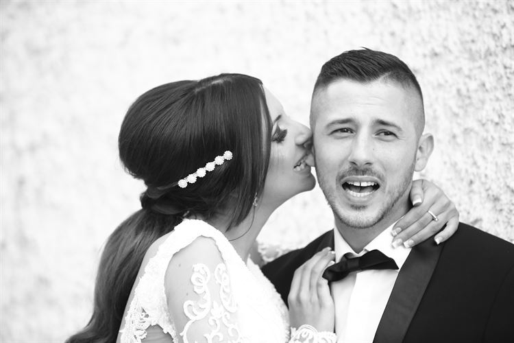 היכרות בפייסבוק: הסיפור שמאחורי ההודעות 3