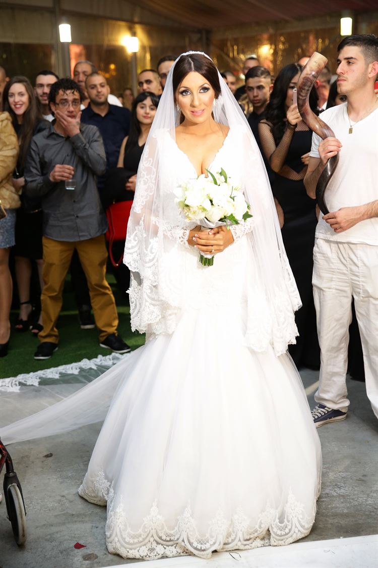 היכרות בפייסבוק: הסיפור שמאחורי ההודעות 14