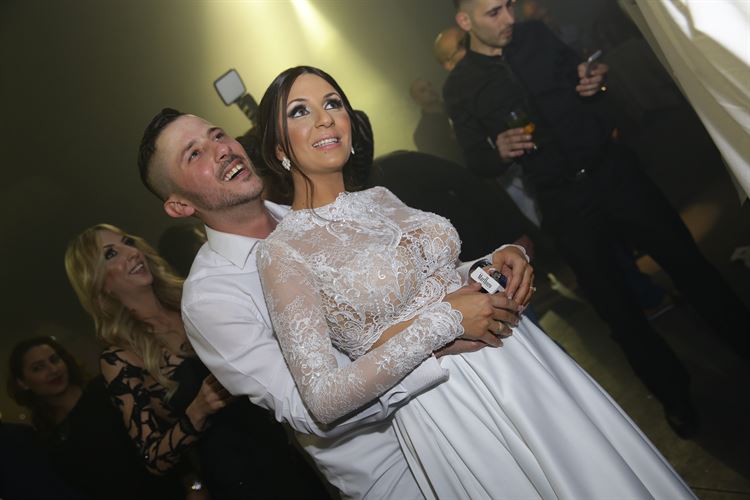 היכרות בפייסבוק: הסיפור שמאחורי ההודעות 22