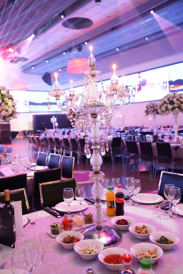 היכרות בפייסבוק: הסיפור שמאחורי ההודעות 20