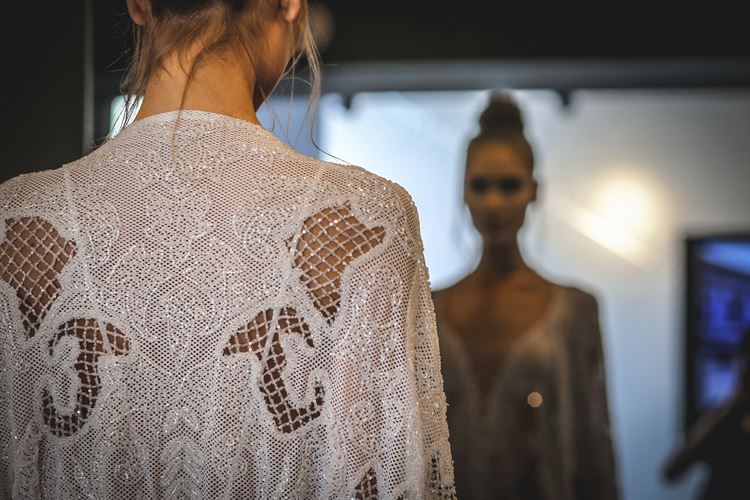 בוהו שיק: אהבה ממבט ראשון 20