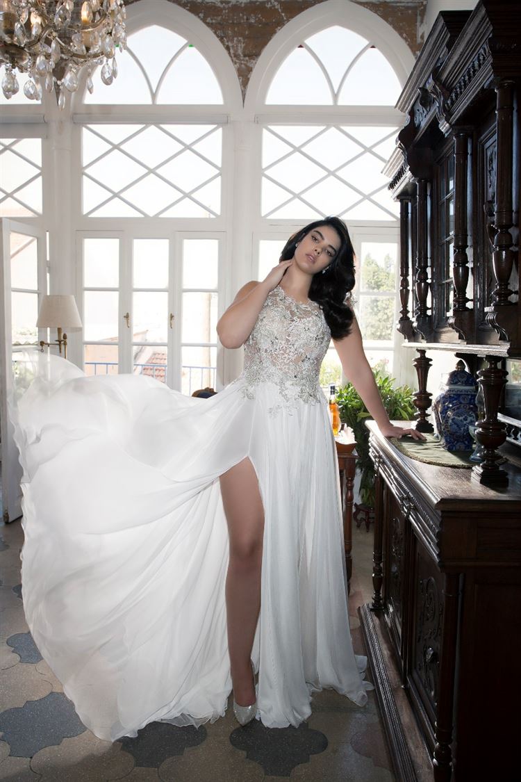 שמלות כלה במידות גדולות לנשים אמיצות 8