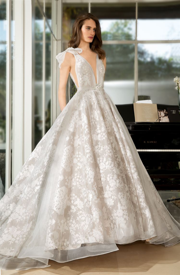 פותחים שנה: טיפים מנצחים לבחירת שמלת כלה מושלמת 7