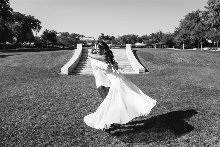 התגשמות הפנטזיה: המעצבת שייצרה את שמלת חלומותיה 6