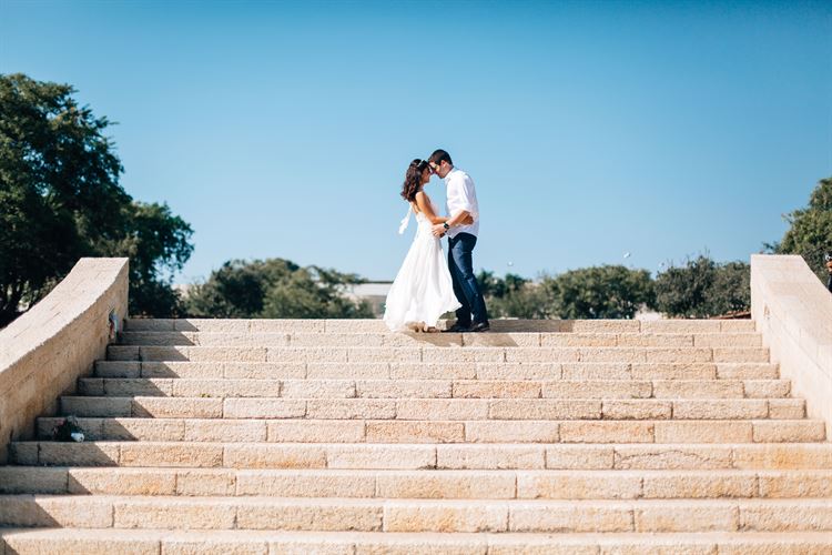 התגשמות הפנטזיה: המעצבת שייצרה את שמלת חלומותיה 7