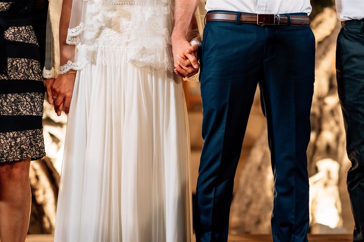 התגשמות הפנטזיה: המעצבת שייצרה את שמלת חלומותיה 12