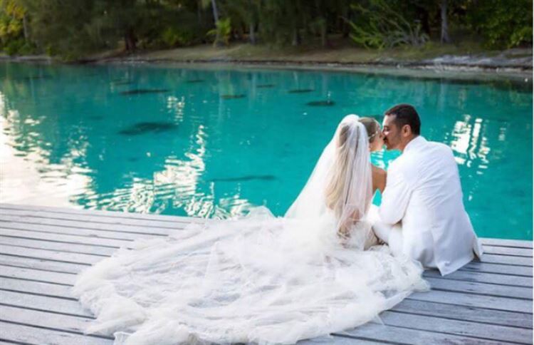 נחשו: איך נראית שמלת כלה של שפנפנת פלייבוי? 2