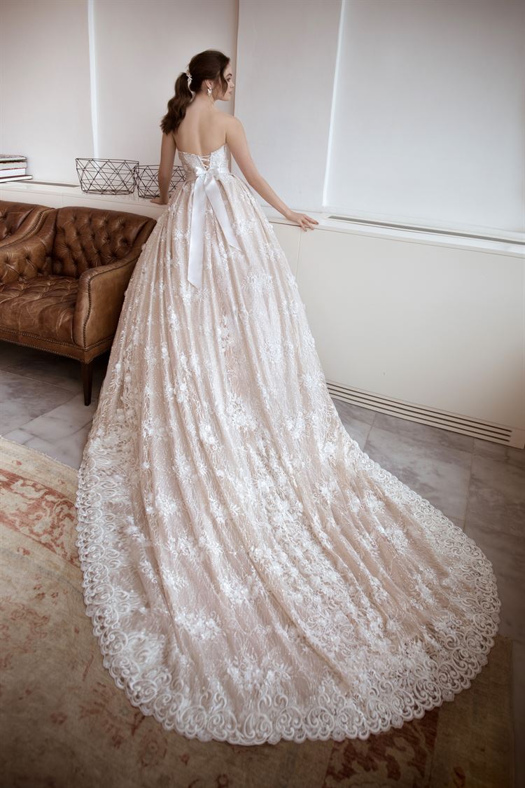 לחלום בגדול: קולקצית 2017 של גלית רוביניק 3