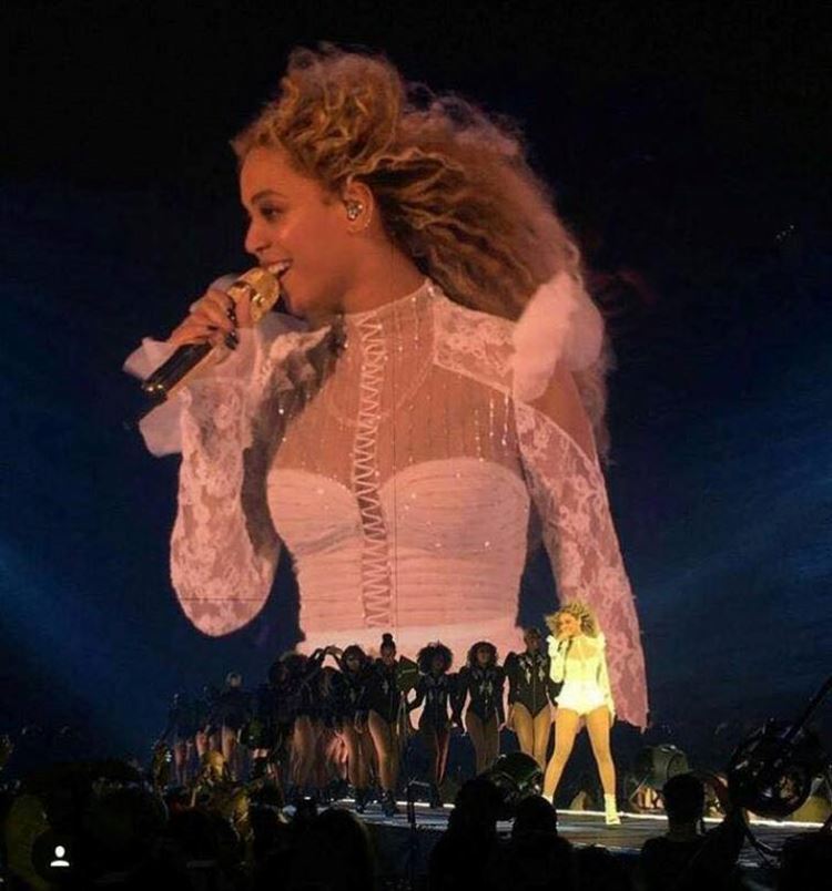 אינטרנשיונל: המעצבים הישראלים שמלבישים את הסלבס 6