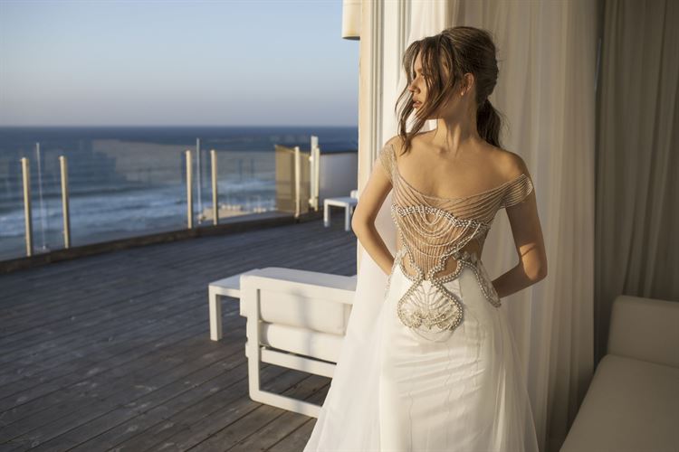 הקולקציה שתכניס אתכם הישר לעולם האגדות 13