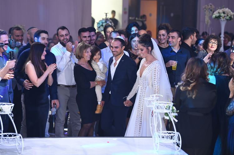 ייחודית, כובשת ומרהיבה: הפקת נישואים בסגנון וינטג' 13