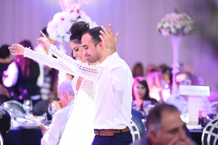 ייחודית, כובשת ומרהיבה: הפקת נישואים בסגנון וינטג' 20