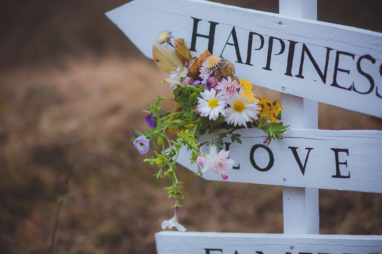 מה צריך לדעת לפני שסוגרים מקום לחתונה? 2