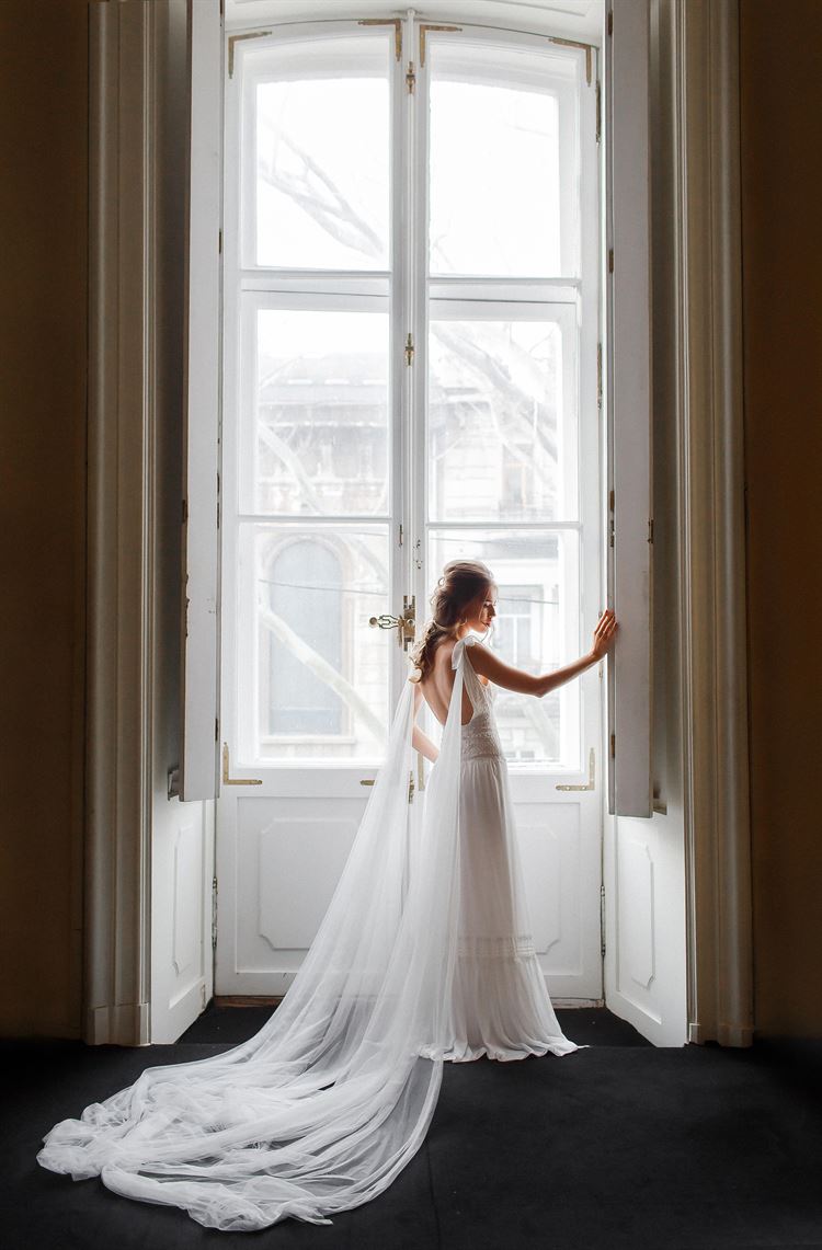 זה הרגע שלכם להתאהב בעיצובים שלה, קולקצית גן הפרחים של נטלה (צילום: Mihail Kozhuhar)