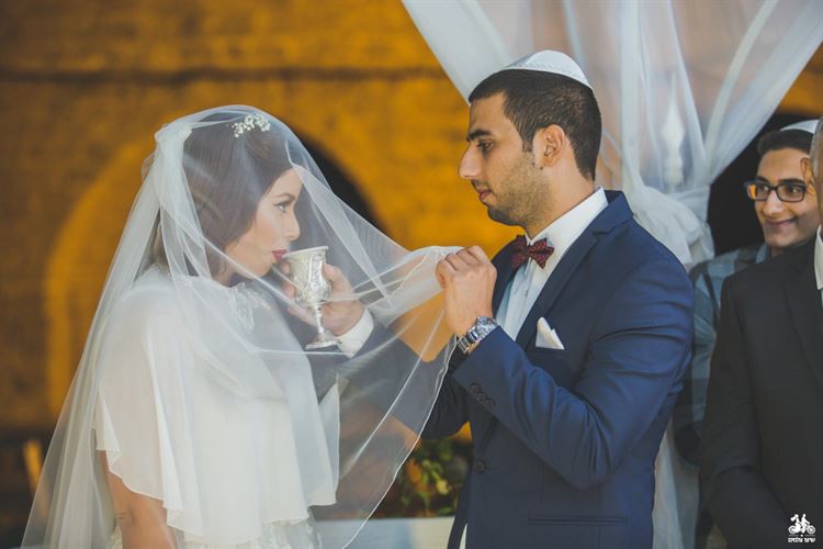 הכנות לחתונה במרוץ נגד השעון 17