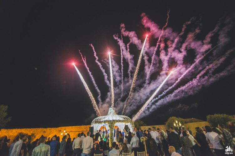 הכנות לחתונה במרוץ נגד השעון 18