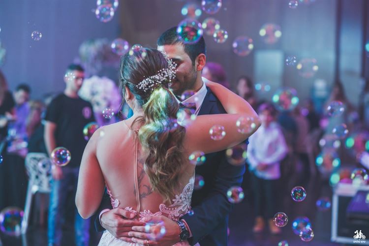 הכנות לחתונה במרוץ נגד השעון 23