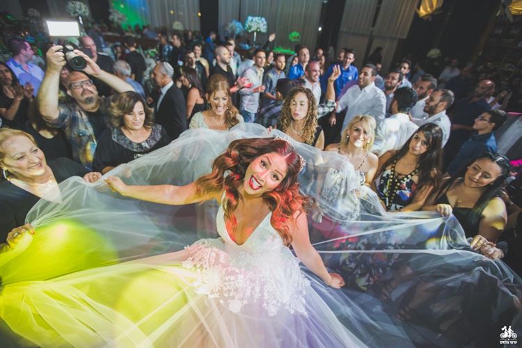 הכנות לחתונה במרוץ נגד השעון 25