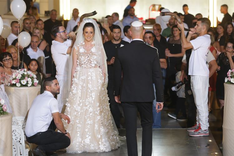 סיפור אהבה מבלבל וקליל לכבוד יום האהבה 8