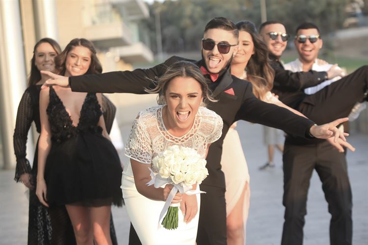 הפתעה בטרמינל 3: הצעת נישואים סוחפת 9