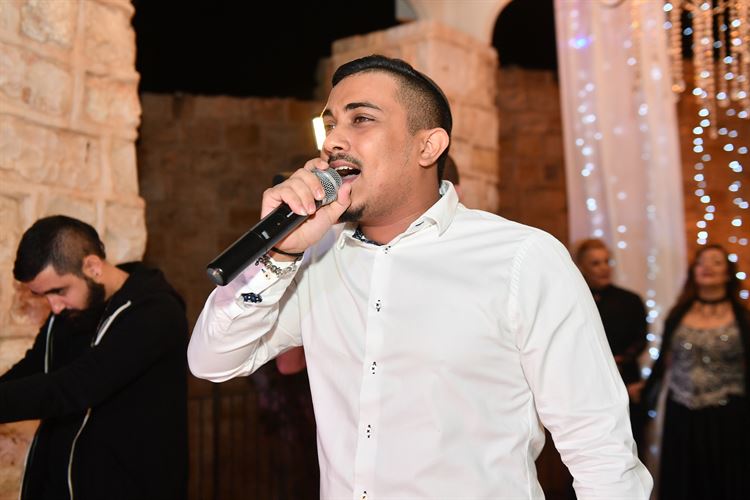 הפתעה בטרמינל 3: הצעת נישואים סוחפת 12