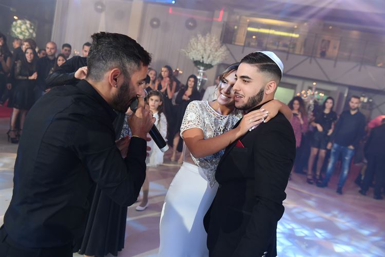 הפתעה בטרמינל 3: הצעת נישואים סוחפת 13