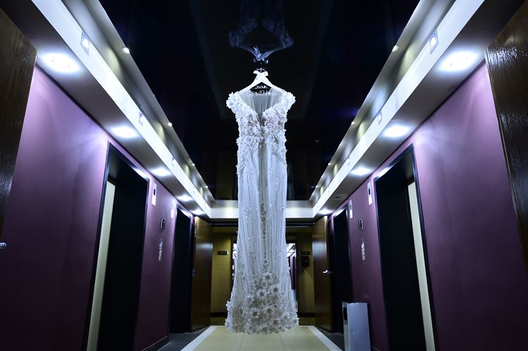 מהדמיון למציאות: הכלה שעיצבה את שמלת חלומותיה 2